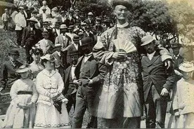 1880年清朝第一巨人詹世钗 1926年 民国巨人 刘余庆 视频1080P图片