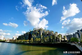 花园还是“坟头”？英国鬼才建筑师，新造的上海建筑饱受争议图片