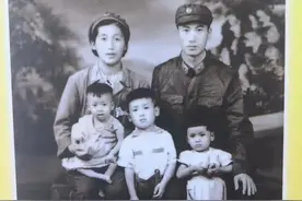 裴景逊 ▏（回忆）微型部队大院之二图片