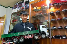 从化“00后”课余时间改造汽车模型，两年赚了两万多！图片