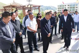 黄南州委副书记、政法委书记力本嘉深入基层调研指导工作图片
