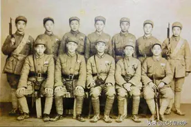 1950年，爆发了震动西北的大叛乱，解放军打了一场铁血保卫战图片