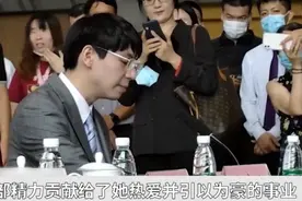 陈薇儿子谈论妈妈，网友：这才是真正富二代，言行都体现"富养"图片