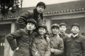 高考“白卷英雄”张铁生41岁出狱，恋人等他15年，如今成亿万富豪图片