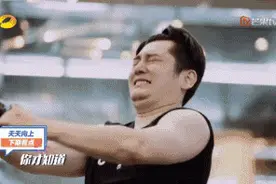 肚子大小心！9岁女娃像怀胎六月，里面竟是个有头发的瘤！图片