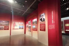 从手摇“洗衣机”到奥运“金镶玉”“四史”教材，进一步凝聚共识激发家国情怀图片