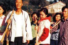 《篱笆·女人和狗》：任何人娶了狗剩媳妇，都会过得很好图片