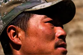加勒万河谷我方缘何能以寡敌众，跟我来与给我冲的区别，上下一心图片