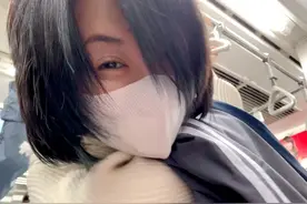 戴上口罩你变好看了吗？当眼睛成了面部亮点，很可能出卖你的年龄图片