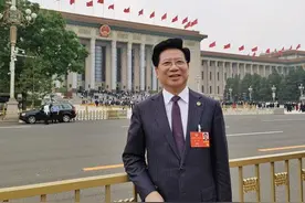 政协委员：增设火车青年票 修改儿童半价票标准图片