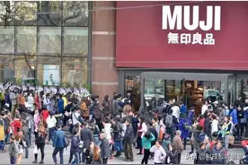 国外大牌国内生产线T恤，清仓处理只在国内销售，不走品牌溢价图片