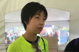 他是张怡宁老公，身价十亿娶小20岁世界冠军，今儿女双全很幸福图片