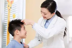 2021年儿童身高标准表出炉，初中男孩1.7米才达标，家长表示心累图片