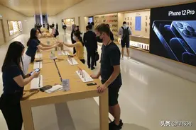 iPhone 12新加坡开卖，今年为何不需彻夜排队抢购？图片