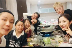 09届快女聚餐，再见面已像两代人，龙丹妮罕见现身憔悴不少！图片