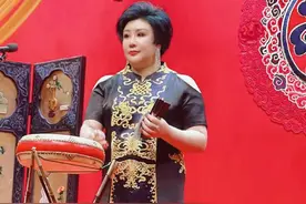 王惠出山了，郭德纲媳妇天津省亲，气场强大做派好还是那个老味道图片