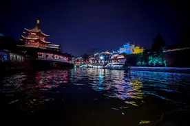 来生再续缘，与你赴红尘，秦淮河流淌的爱与哀叹图片