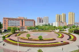 南阳医专：中外合作办学缘何频频“出圈”？图片