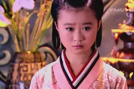 还记得《美人心计》里嫁给皇帝舅舅的小皇后吗？图片