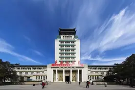 历史上的今天--1959年9月7日民族文化宫建成图片