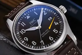 SWISS MADE、GENEVE和CHRONOMETER什么区别？谈谈手表上常见的符号和英文标识图片