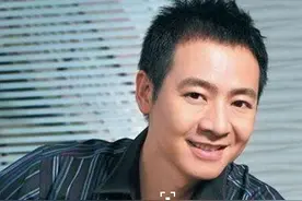 央视主持梁永斌，因一句话“消失”14年，他到底得罪了谁？图片