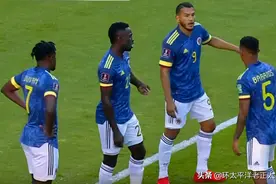 6-1！世预赛大冷！世界第60掀翻世界第10，3连胜逼近榜首图片