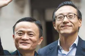 蔡崇信：为跟随马云创业，执意放弃500万年薪，如今身价过百亿图片