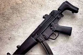 轻武器欣赏系列，这批登场的帅哥，MP5是主角图片