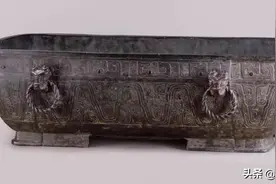 虢季子白盘：第一次看懂青铜器上的文字图片