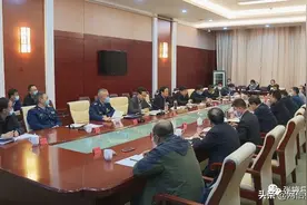 杨维俊与甘肃铁投集团董事长王锋一行座谈图片