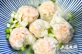 上海滩竟然还有如此好吃的馄饨！上海人旮旯巷子里一买就是好几斤图片