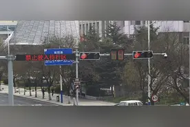 威海司机必看！通过左转待行区的正确打开方式图片
