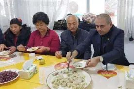为何说包饺子时不能数数？百岁老人道出真相，看完快告诉家人图片