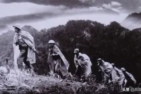 越南奠边府战役，武元甲当总指挥，韦国清当总顾问，中国教员随队图片