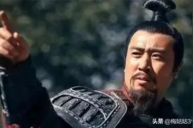 诸葛亮临死前，阿斗问了一个问题，诸葛亮才明白他以前是装傻图片