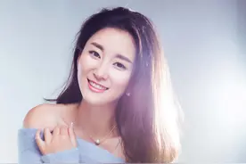 赵秦，娱乐圈影视女演员，是一位优秀的女明星图片