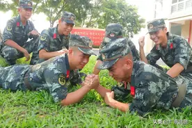 上等兵，你准备好了吗？图片