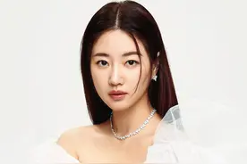 韩国高颜值女神金莎朗，衣品在线身材好，气质不输金喜善图片