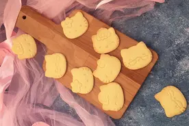 可爱又好吃的小猫饼干，告别外表单调的饼干，一起来“撸猫”吧图片