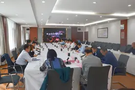 中关村企业家代表团来银考察图片