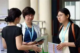“我女儿哪错了？”3600÷9=400被打叉，妈妈不满质问却被打脸图片