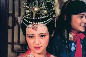 秦可卿一边自愿与贾珍有染，一边为何如贞洁烈女般自尽于天香楼？图片