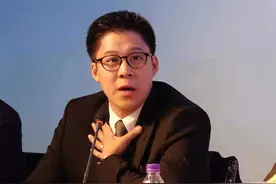 与郭晶晶携手走过9年多的时间，霍启刚得到了什么？图片