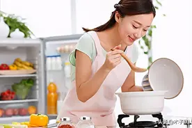 多年的感情，最后败给了一顿饭图片