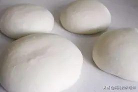 商用披萨（522）夏季冷发酵面团制作失败的原因与解决方案图片