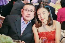 刘銮雄买红酒花掉10亿，将开专场，拍卖私人珍藏好酒图片