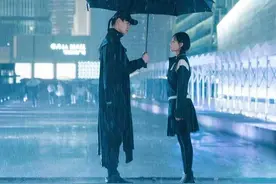 胡一天新剧强行尬甜？情节魔改还疑似抄袭，韩商言都救不回来图片