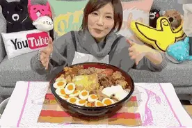 吃下3公斤炒面的“大胃王”，不是人人都能当，饮食过量可能引发大问题图片