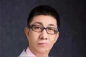 江涛：热心公益事业的书画家 爱撒大草原图片